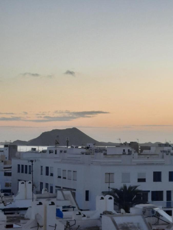 Sun & Surf Loft, Near Main Street And Beach, Wifi Fiber, Winter Garden With Sea View Corralejo Ngoại thất bức ảnh